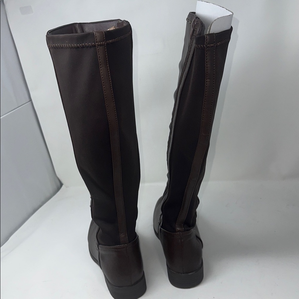 New directions boots size 7 1/2 - Picture 3 of 8